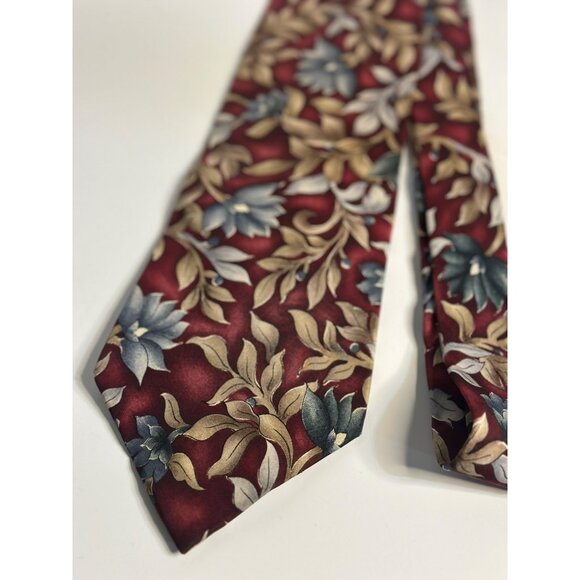 VTG 90s Van-Heusen 417 Silk Tie 4" Burgundy Floral Leaf Pattern Men Necktie READ - Picture 2 of 8